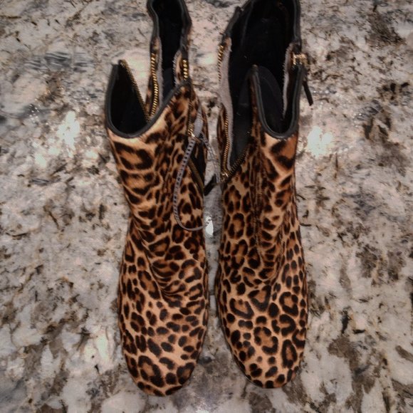 Katherine Kelly Jaymie Leopard women's boots SAVE $140 OFF RETAIL coach ugg - Picture 2 of 10